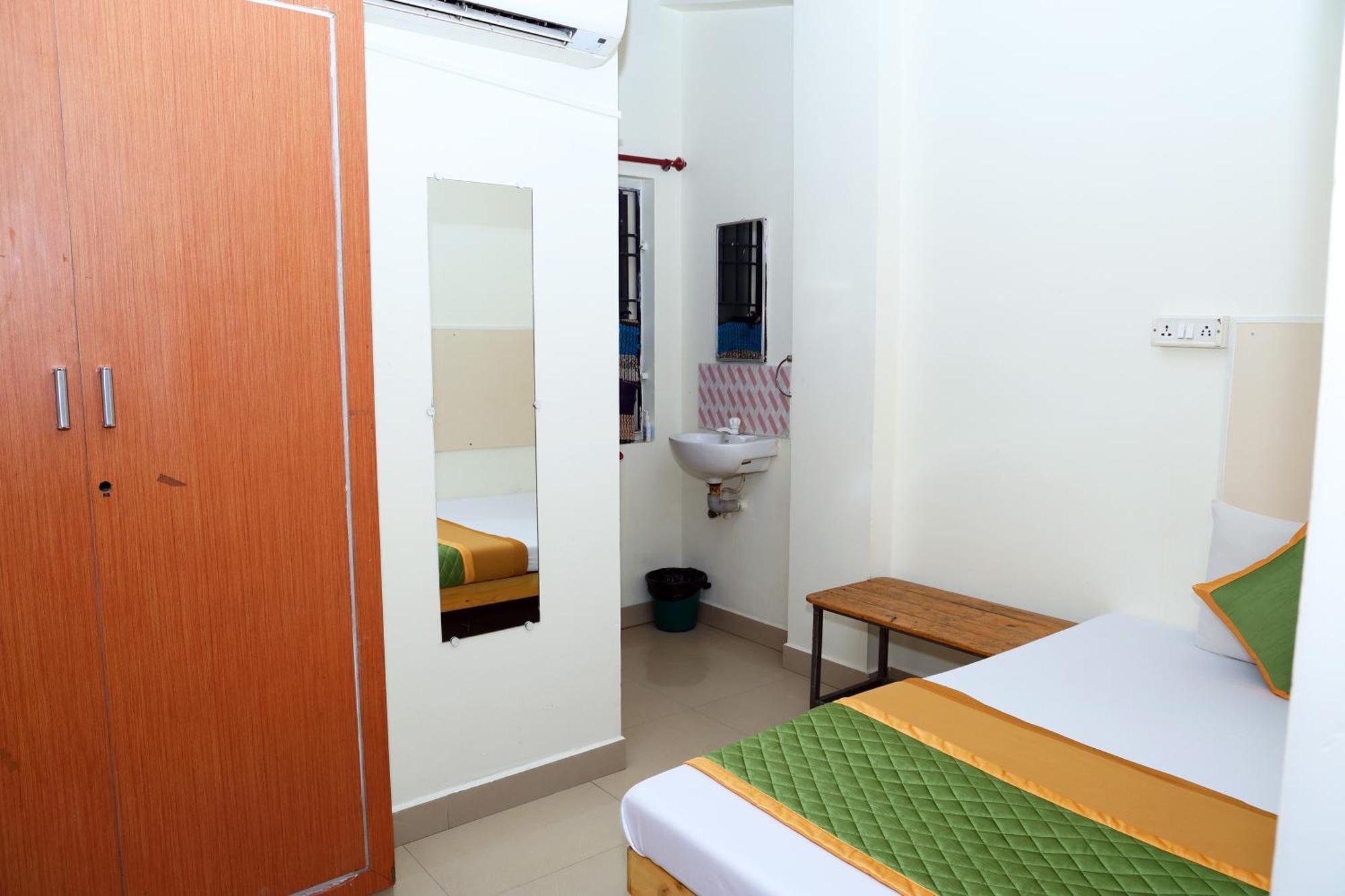 Royal Green Airport Transit Accommodation Chennai Eksteriør bilde